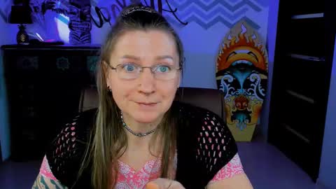 Snapshot of fridatander chatting on 02-28-25, 03:26 Frida Tander online show from 02-28-25, 03:26