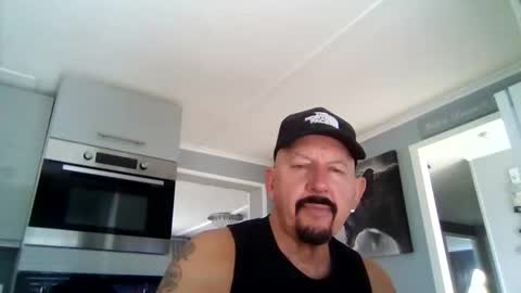 bob online show from 10-29-25, 10:28