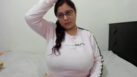 Lucy online show from 10-08-25, 07:55