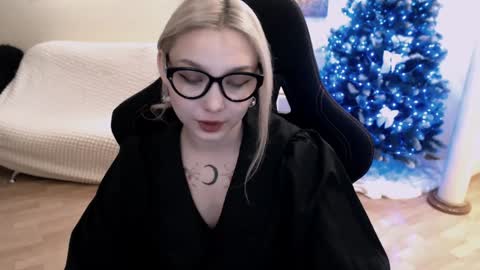 Lilith online show from 01-09-25, 06:06