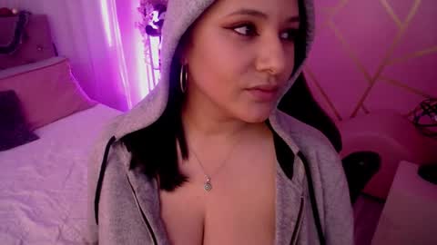 frreeya online show from 01-06-25, 02:03