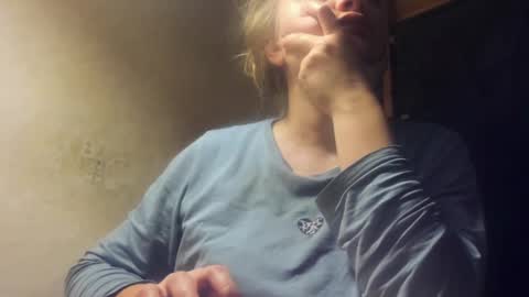 FrumCake online show from 01-03-25, 01:38