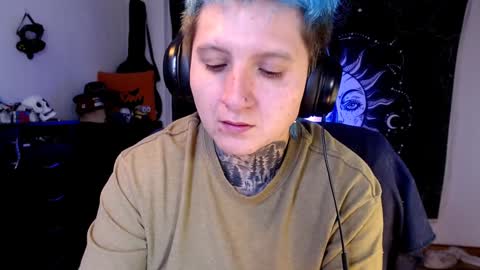          HEHIM  online show from 02-04-25, 08:28