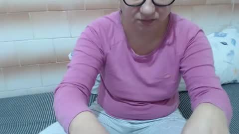 Snapshot of fuck_my_face chatting on 12-05-24, 06:10 Ella online show from 12-05-24, 06:10