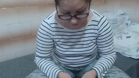 Snapshot of fuck_my_face chatting on 12-22-24, 06:49 Ella online show from 12-22-24, 06:49