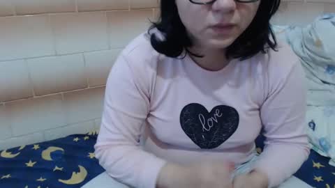 Snapshot of fuck_my_face chatting on 01-02-25, 06:40 Ella online show from 01-02-25, 06:40