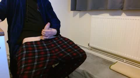 Snapshot of fuckbeatb chatting on 02-22-26, 10:41 fuckbeatb online show from 02-22-26, 10:41