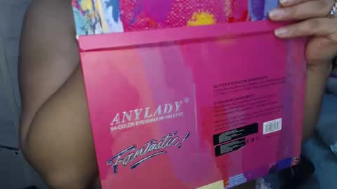 Mia and Gary  online show from 11-09-25, 01:59