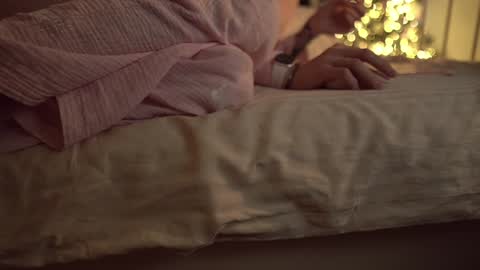 Snapshot of fuckingtoy_ chatting on 01-11-25, 09:15 Eva         all my links   online show from 01-11-25, 09:15