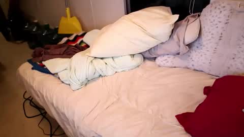 fuckmypussyplz1 online show from 10-29-25, 12:29