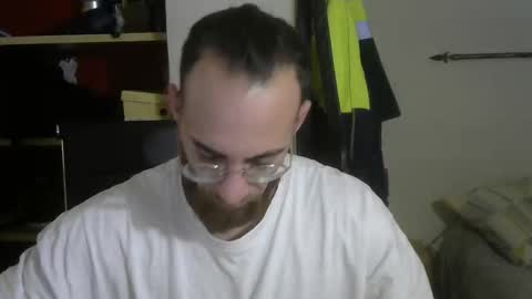 Snapshot of fuerte440 chatting on 11-19-25, 10:15 fuerte440 online show from 11-19-25, 10:15