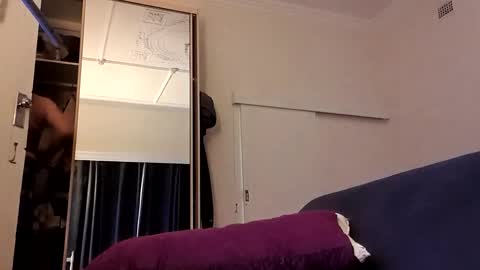 Pizzaz online show from 01-18-25, 01:40