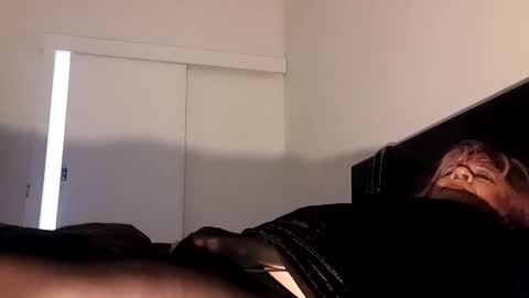 Pizzaz online show from 03-09-25, 07:37