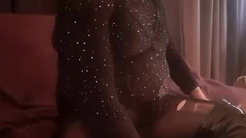 Pizzaz online show from 10-16-25, 07:04