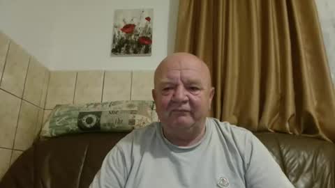 fullballs6 online show from 10-15-25, 02:55