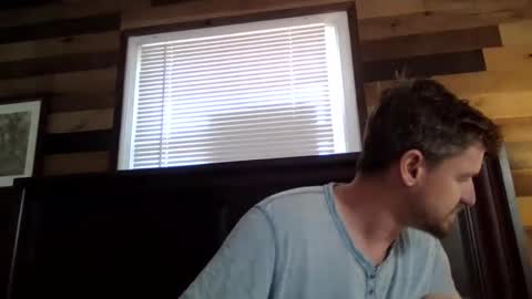 Snapshot of fun2cum2x chatting on 12-12-24, 06:21 fun2cum2x online show from 12-12-24, 06:21