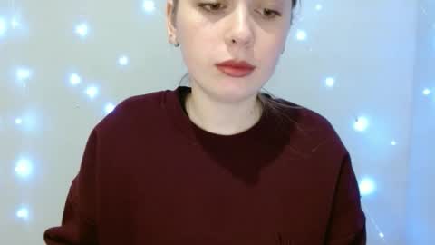 Snapshot of funemma000 chatting on 12-20-25, 08:10 Emma online show from 12-20-25, 08:10