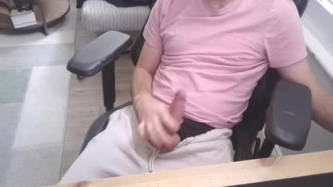 Snapshot of funkybits chatting on 10-28-25, 11:03 funkybits online show from 10-28-25, 11:03