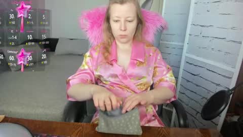 funny_bunny4 online show from 02-16-25, 12:43