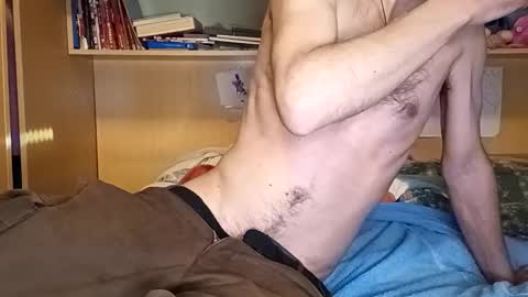 Italian men online show from 01-28-25, 01:49