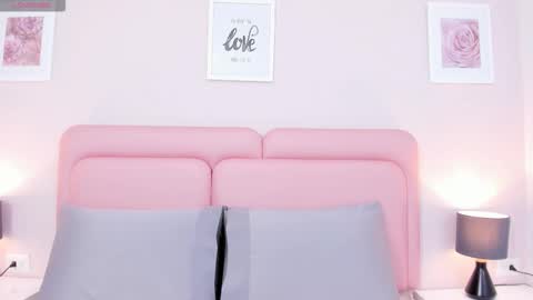 Samantha online show from 12-20-25, 12:12