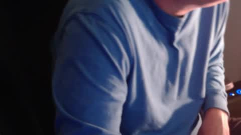 Snapshot of funnyme1234 chatting on 10-22-25, 02:23 jerry online show from 10-22-25, 02:23