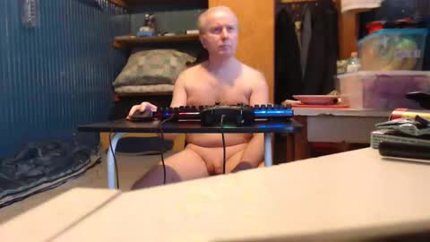 Snapshot of furosz chatting on 02-04-25, 11:16 furosz online show from 02-04-25, 11:16