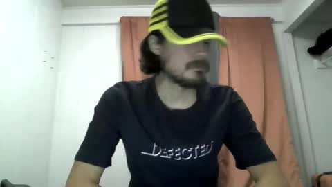 Snapshot of fushi91 chatting on 10-15-25, 04:45 fushi91 online show from 10-15-25, 04:45