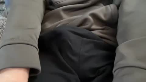 Snapshot of futuro_marido chatting on 11-28-25, 03:04 Futuro Marido online show from 11-28-25, 03:04