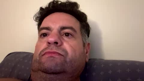 Snapshot of fvmendoza chatting on 10-17-25, 08:06 fvmendoza online show from 10-17-25, 08:06