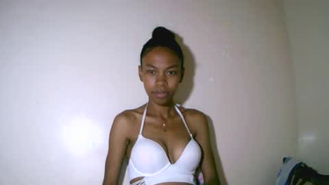 fyah1027 online show from 11-19-25, 03:17