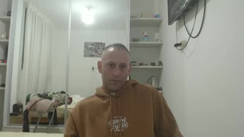 Snapshot of g10303 chatting on 02-17-26, 08:59 g103031910303 online show from 02-17-26, 08:59