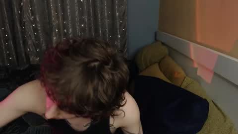 Ian online show from 12-15-25, 03:22