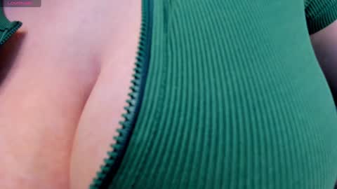 Snapshot of gaaby_ chatting on 12-13-24, 12:31 gaaby online show from 12-13-24, 12:31