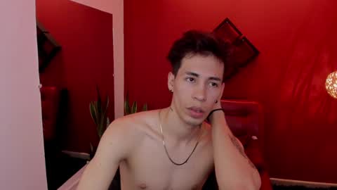 Snapshot of gaarataihen1 chatting on 12-03-24, 03:44 Gaara online show from 12-03-24, 03:44