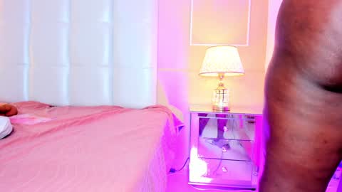 Snapshot of gabbiie_carterr chatting on 01-24-25, 03:34 Gabie online show from 01-24-25, 03:34