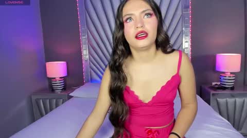 Snapshot of gabbybale chatting on 10-07-25, 11:51 Gabbybale  online show from 10-07-25, 11:51