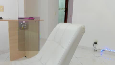 Gabby Grey online show from 11-24-25, 09:14