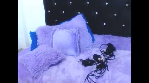 Snapshot of gabi_jhons_23 chatting on 11-05-25, 10:15 gabi_jhons_23 online show from 11-05-25, 10:15