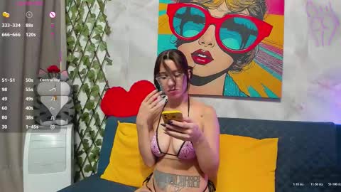 Snapshot of gabimorgan chatting on 11-17-25, 09:09 Gabi Morgan online show from 11-17-25, 09:09