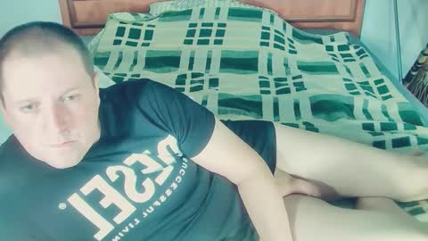 Snapshot of gabriel028 chatting on 01-24-25, 12:20 Gabriel-028 online show from 01-24-25, 12:20