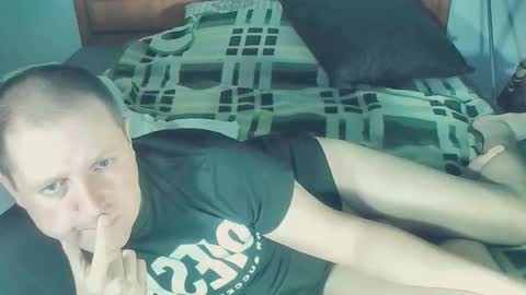 Snapshot of gabriel028 chatting on 01-24-25, 03:24 Gabriel-028 online show from 01-24-25, 03:24