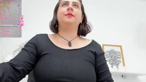 Snapshot of gabriela_1x chatting on 02-15-25, 10:10 Gabriela. online show from 02-15-25, 10:10