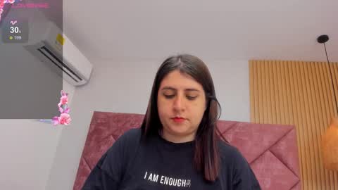 Snapshot of gabriela_1x chatting on 09-22-25, 12:40 Gabriela. online show from 09-22-25, 12:40