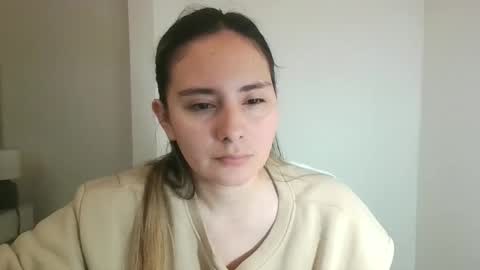 Snapshot of gabriela_miller_2 chatting on 02-26-26, 06:07 Gabriela Miller online show from 02-26-26, 06:07