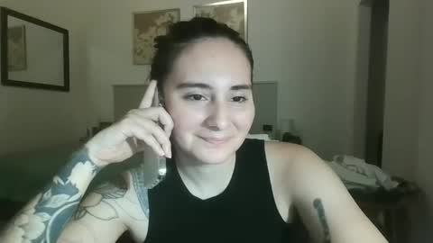 Snapshot of gabriela_miller_2 chatting on 04-20-26, 06:09 Gabriela Miller online show from 04-20-26, 06:09
