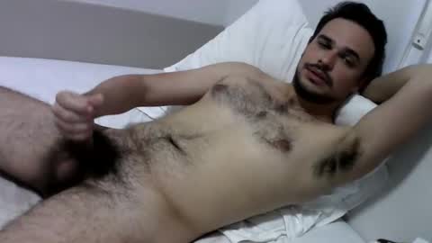 Snapshot of gabrielfuc chatting on 09-18-25, 09:28 Gabriel online show from 09-18-25, 09:28