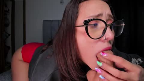 Snapshot of gabrielladurandd chatting on 03-07-25, 03:40 Gaby online show from 03-07-25, 03:40