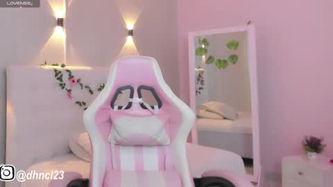 Gabriella online show from 02-26-25, 08:54