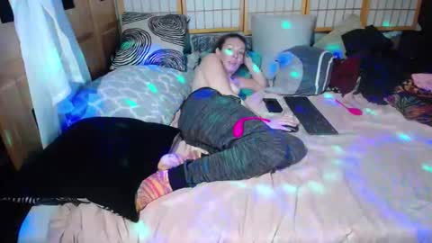 Snapshot of gabriellamorgan chatting on 12-12-24, 03:43 gabriellamorgan online show from 12-12-24, 03:43